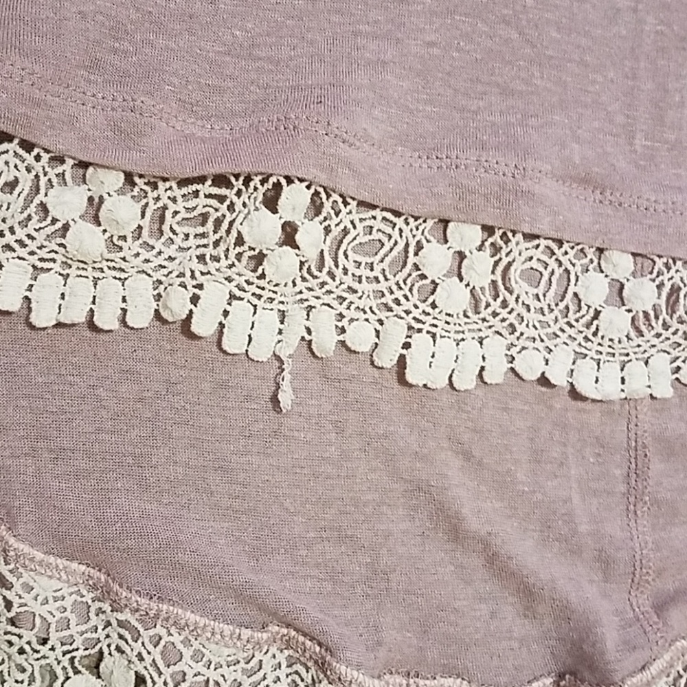 Light Lavender Top - Picture 2 of 3